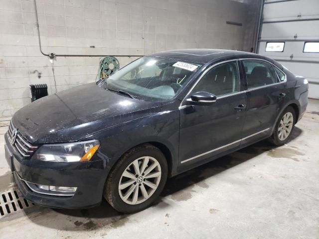 2013 Volkswagen Passat SEL