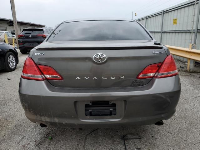 2005 Toyota Avalon XL