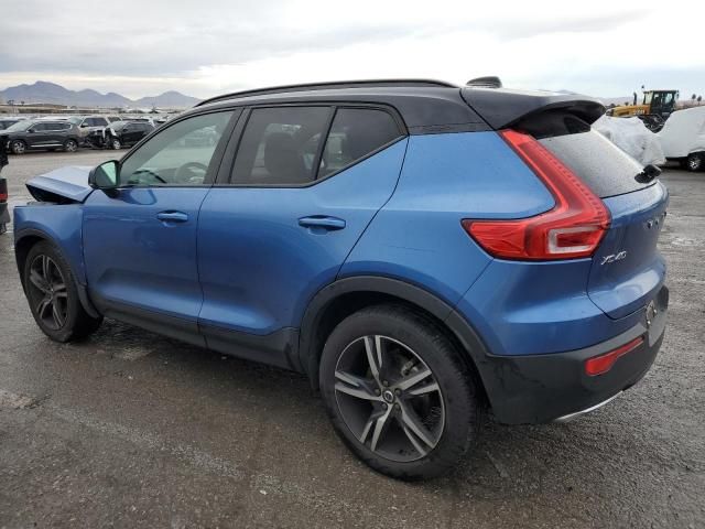 2019 Volvo XC40 T4 R-Design