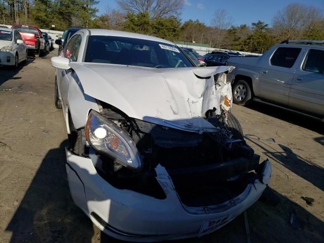 2012 Chrysler 200 Touring