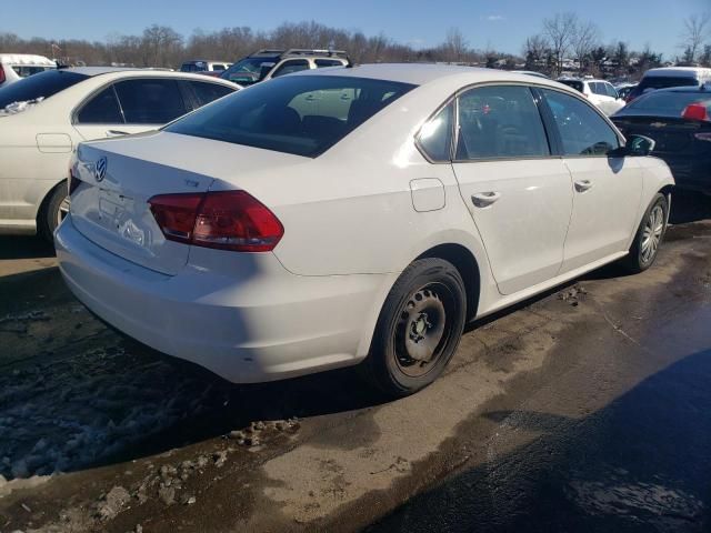 2015 Volkswagen Passat S