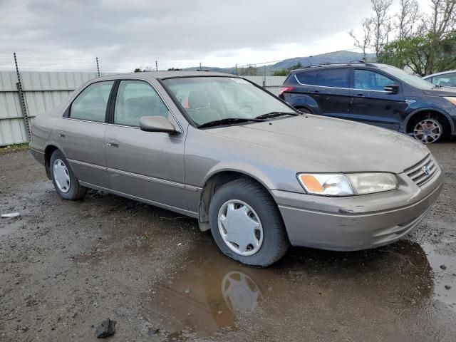 1999 Toyota Camry CE