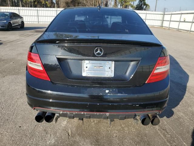 2011 Mercedes-Benz C300