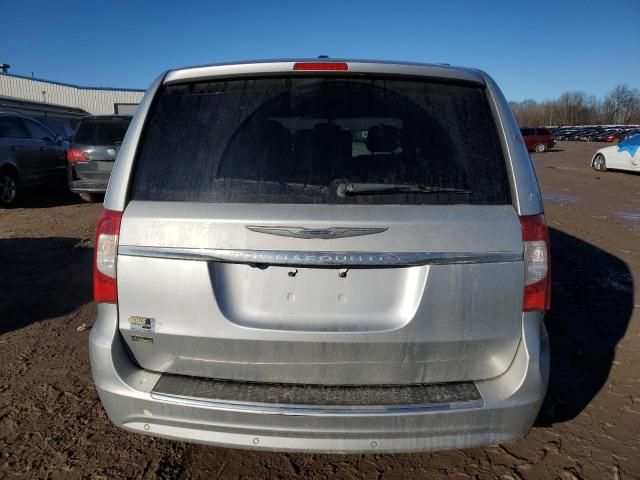 2012 Chrysler Town & Country Touring