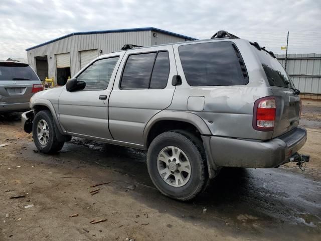 2000 Nissan Pathfinder LE