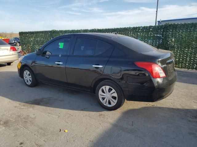 2012 Nissan Versa S