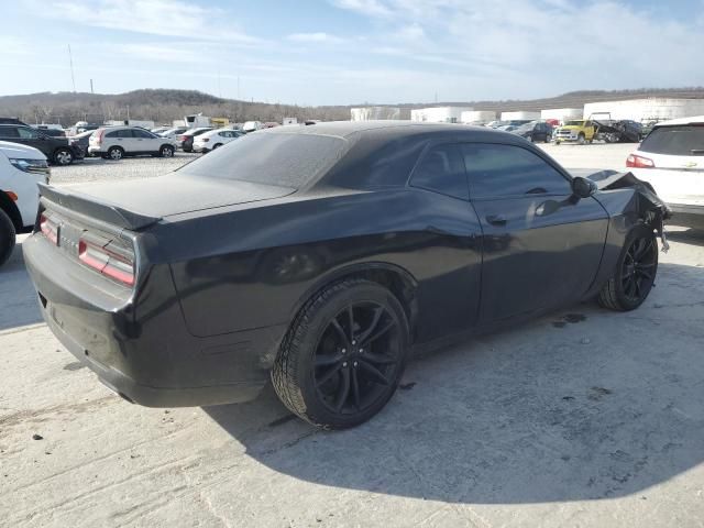 2016 Dodge Challenger SXT