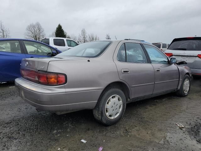 1992 Toyota Camry LE