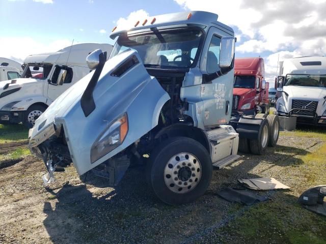 2019 Freightliner Cascadia 116