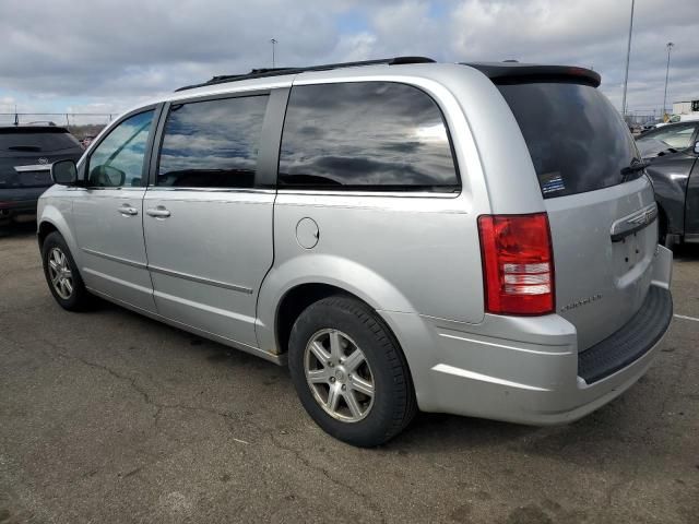 2010 Chrysler Town & Country Touring