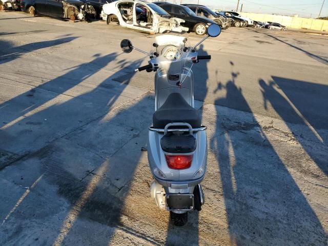 2008 Vespa LX 150