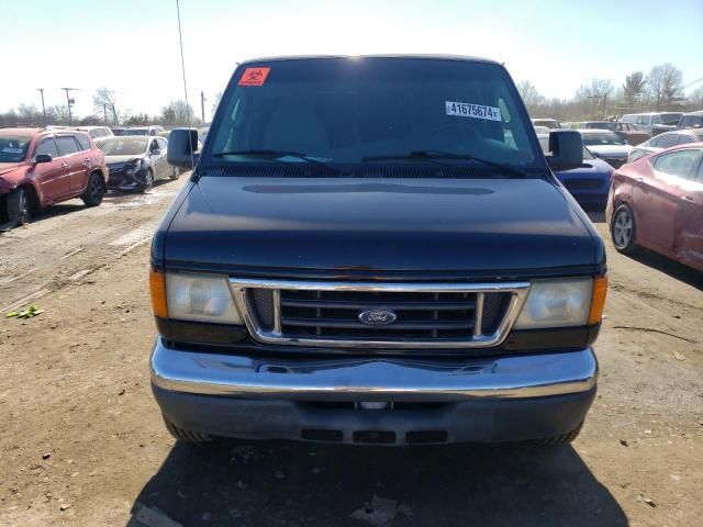 2005 Ford Econoline E350 Super Duty Van