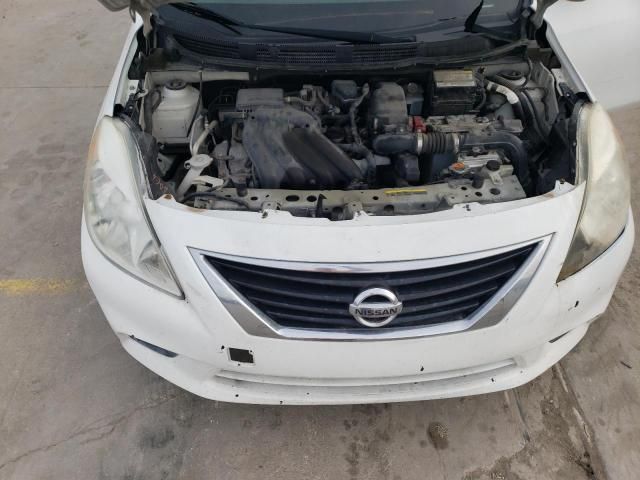 2014 Nissan Versa S