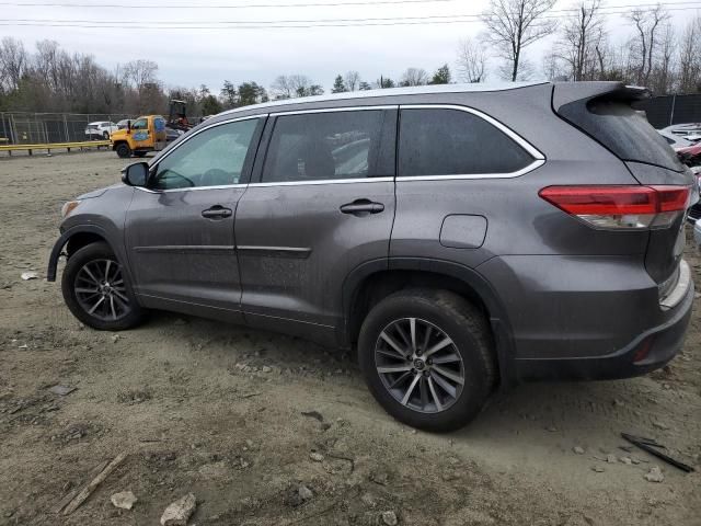 2018 Toyota Highlander SE