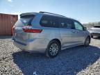 2018 Toyota Sienna XLE