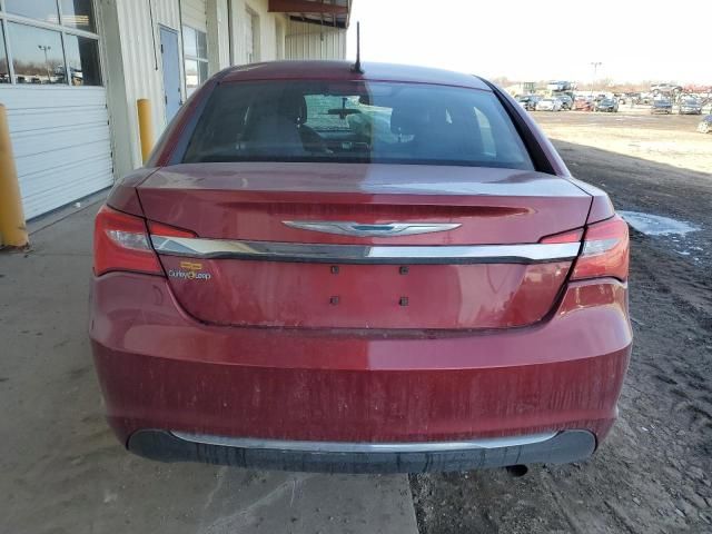 2013 Chrysler 200 Touring