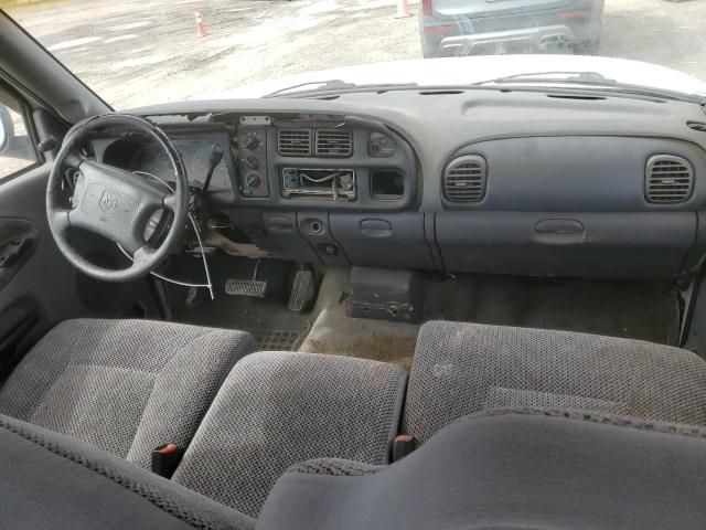 2000 Dodge RAM 1500