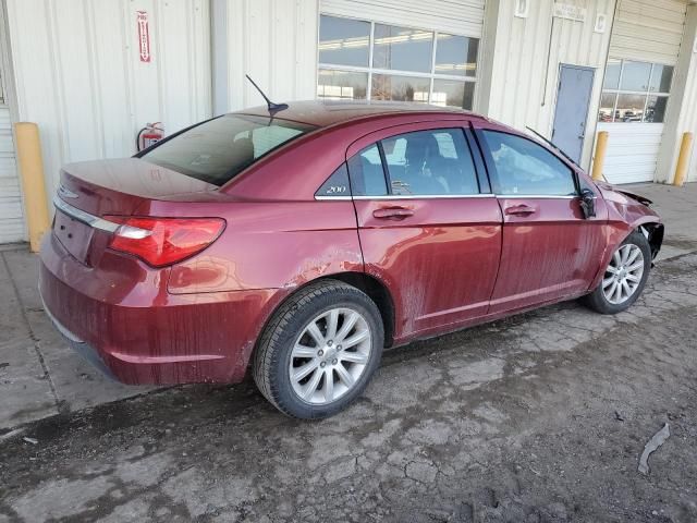 2013 Chrysler 200 Touring