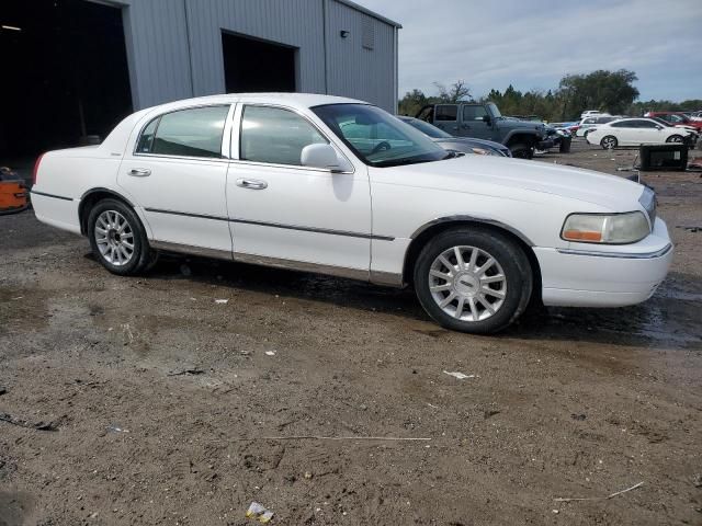 2006 Lincoln Town Car Signature