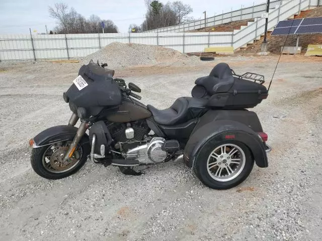 2014 Harley-Davidson Flhtcutg TRI Glide Ultra