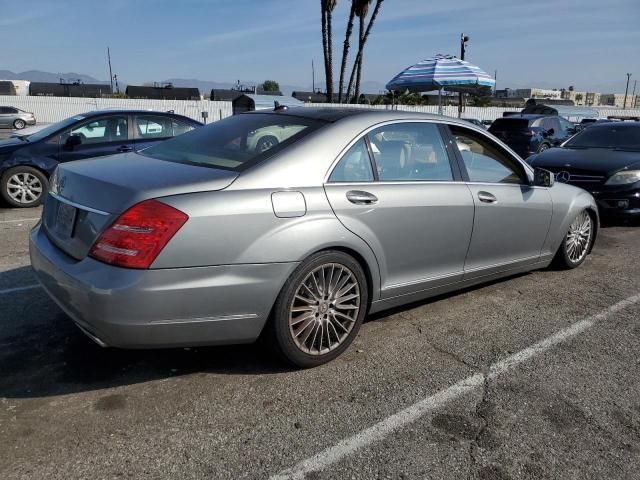 2010 Mercedes-Benz S 550