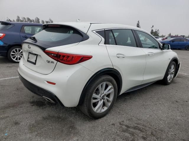 2017 Infiniti QX30 Base