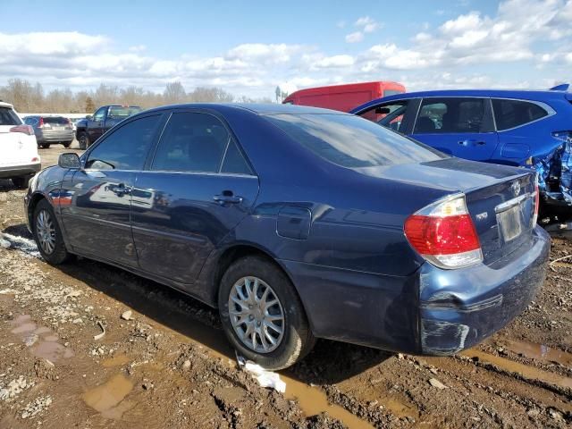 2005 Toyota Camry LE