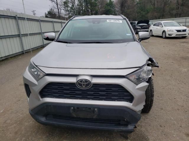 2019 Toyota Rav4 LE