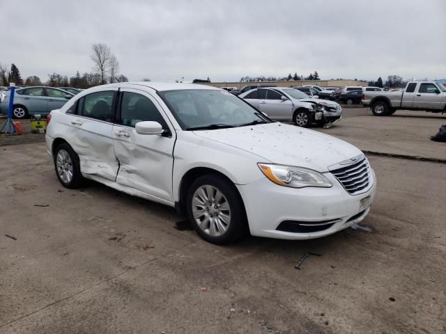 2013 Chrysler 200 LX