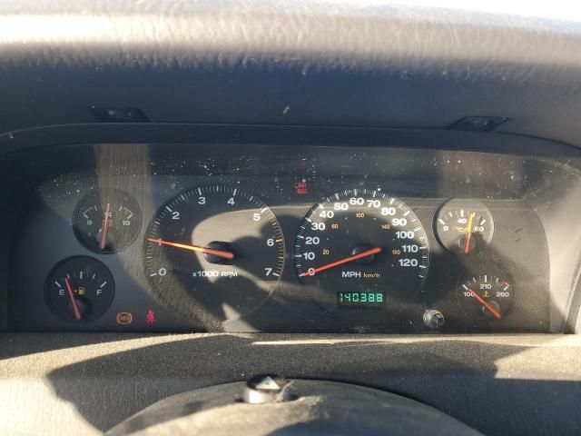 2000 Jeep Grand Cherokee Laredo