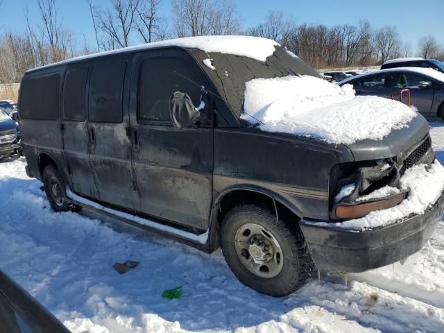 2011 Chevrolet Express G2500 LS