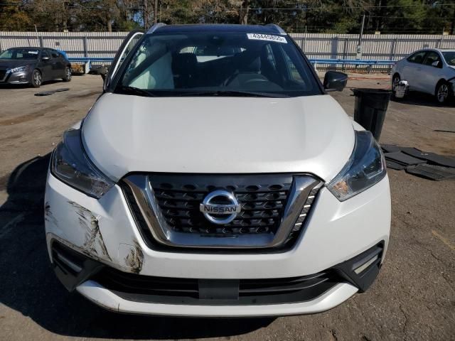 2020 Nissan Kicks SR