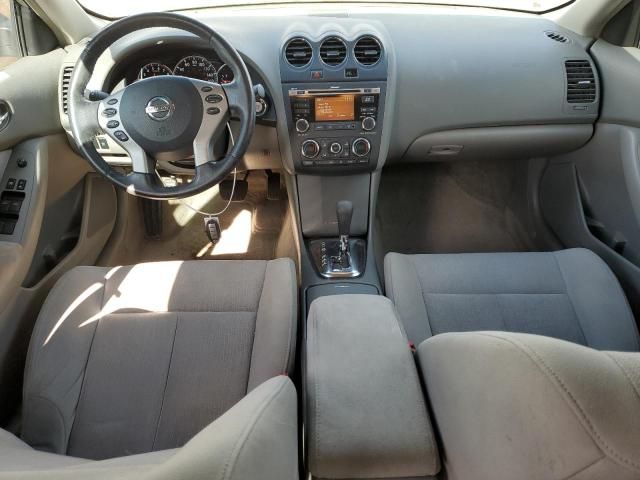 2010 Nissan Altima Base