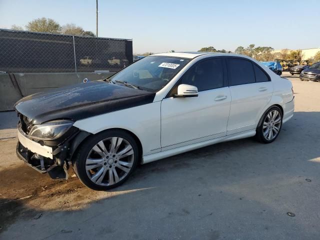 2011 Mercedes-Benz C300