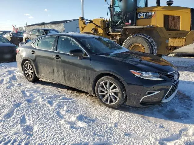 2016 Lexus ES 300H