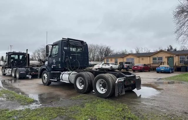 2008 Volvo VN VNL