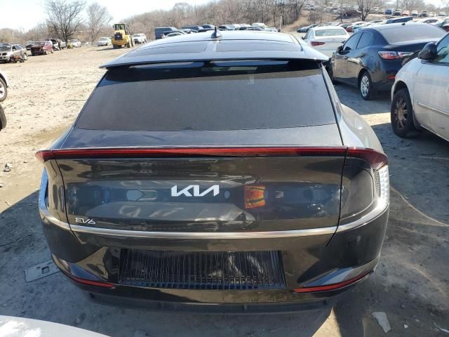 2024 KIA EV6 Light