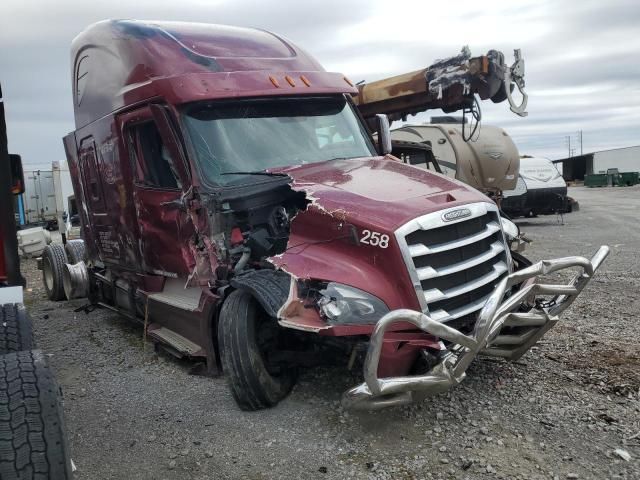 2021 Freightliner Cascadia 126