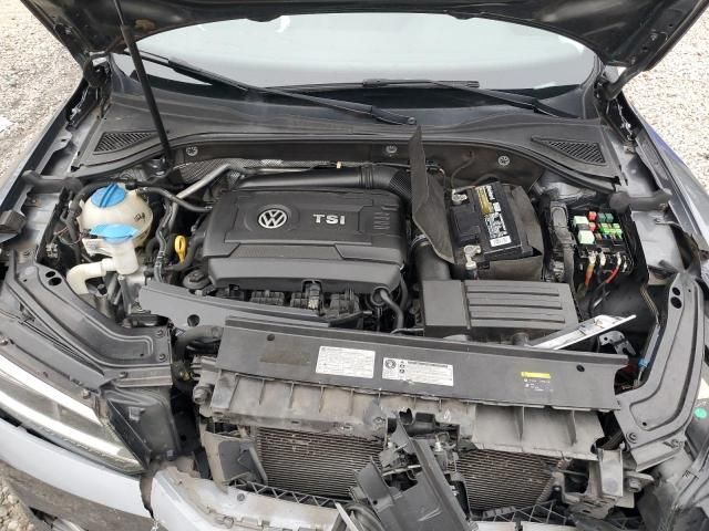 2017 Volkswagen Passat SE