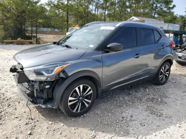 2019 Nissan Kicks S