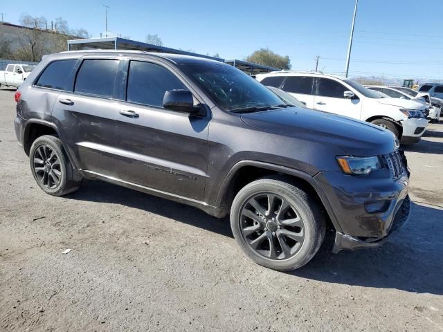 2020 Jeep Grand Cherokee Laredo