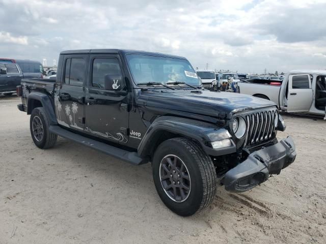 2022 Jeep Gladiator Overland