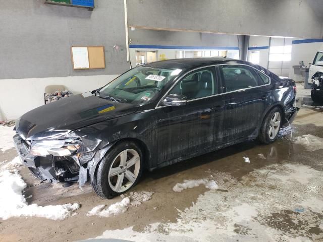 2013 Volkswagen Passat SE