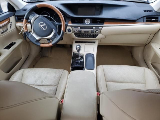 2014 Lexus ES 300H