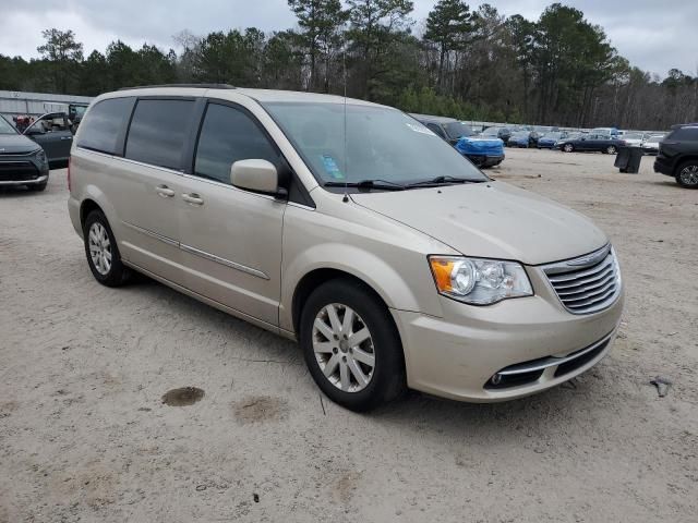 2016 Chrysler Town & Country Touring