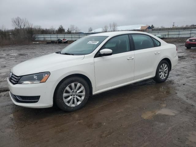 2015 Volkswagen Passat S