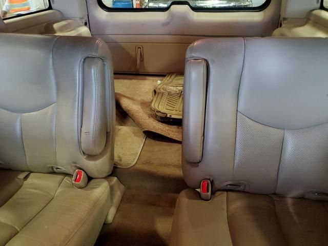 2005 Cadillac Escalade Luxury