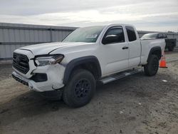 Salvage SUVs for sale at auction: 2019 Toyota Tacoma Access Cab