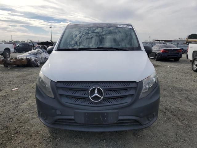 2016 Mercedes-Benz Metris