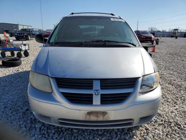 2005 Dodge Caravan SXT